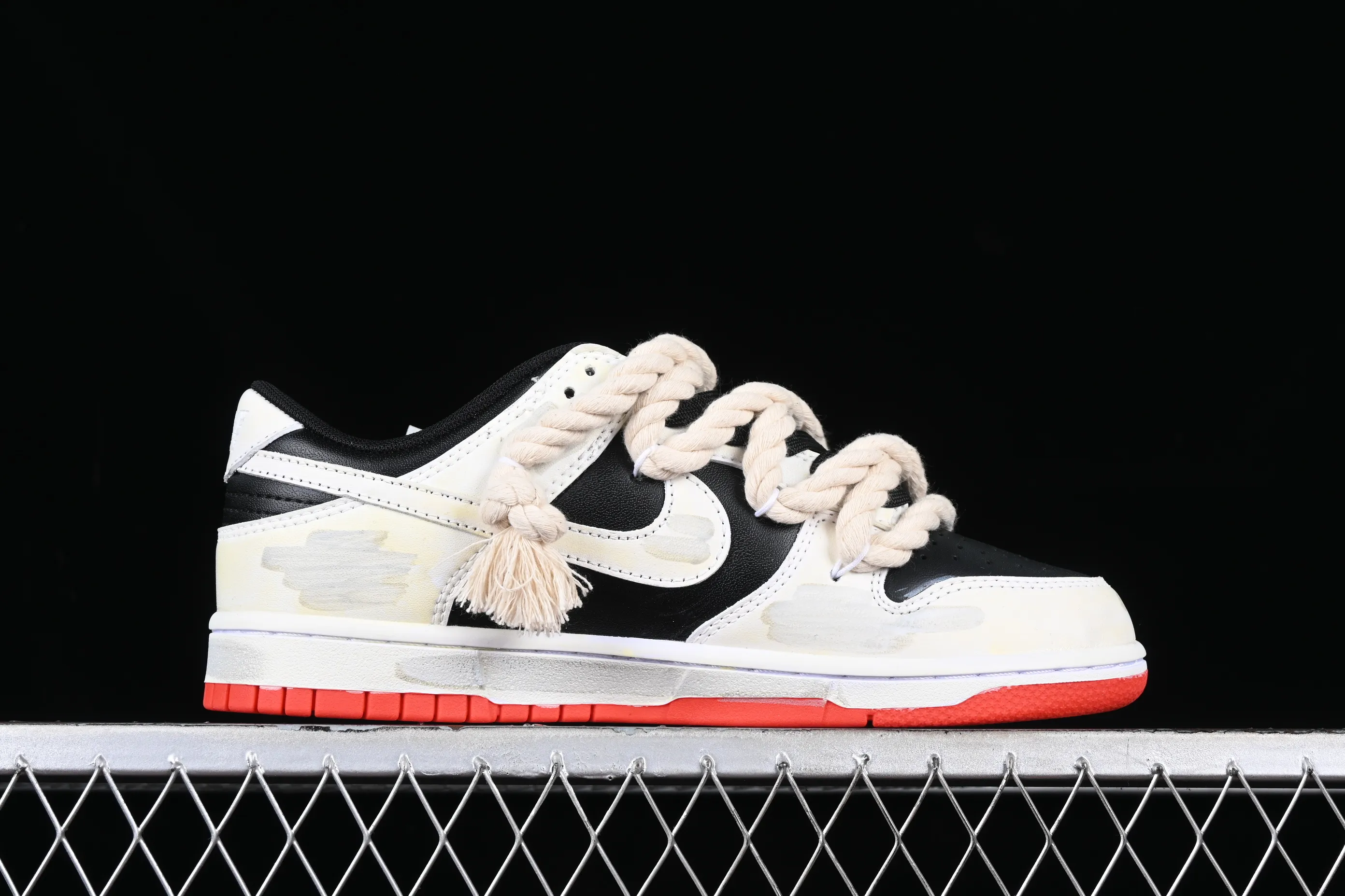 All categories Nk SB Dunk series Nk SB Dunk Low low-top sneakers J version Nk Dunk SB Low Retro high-end customized SB low-top sports and leisure sneakers FD9762-061